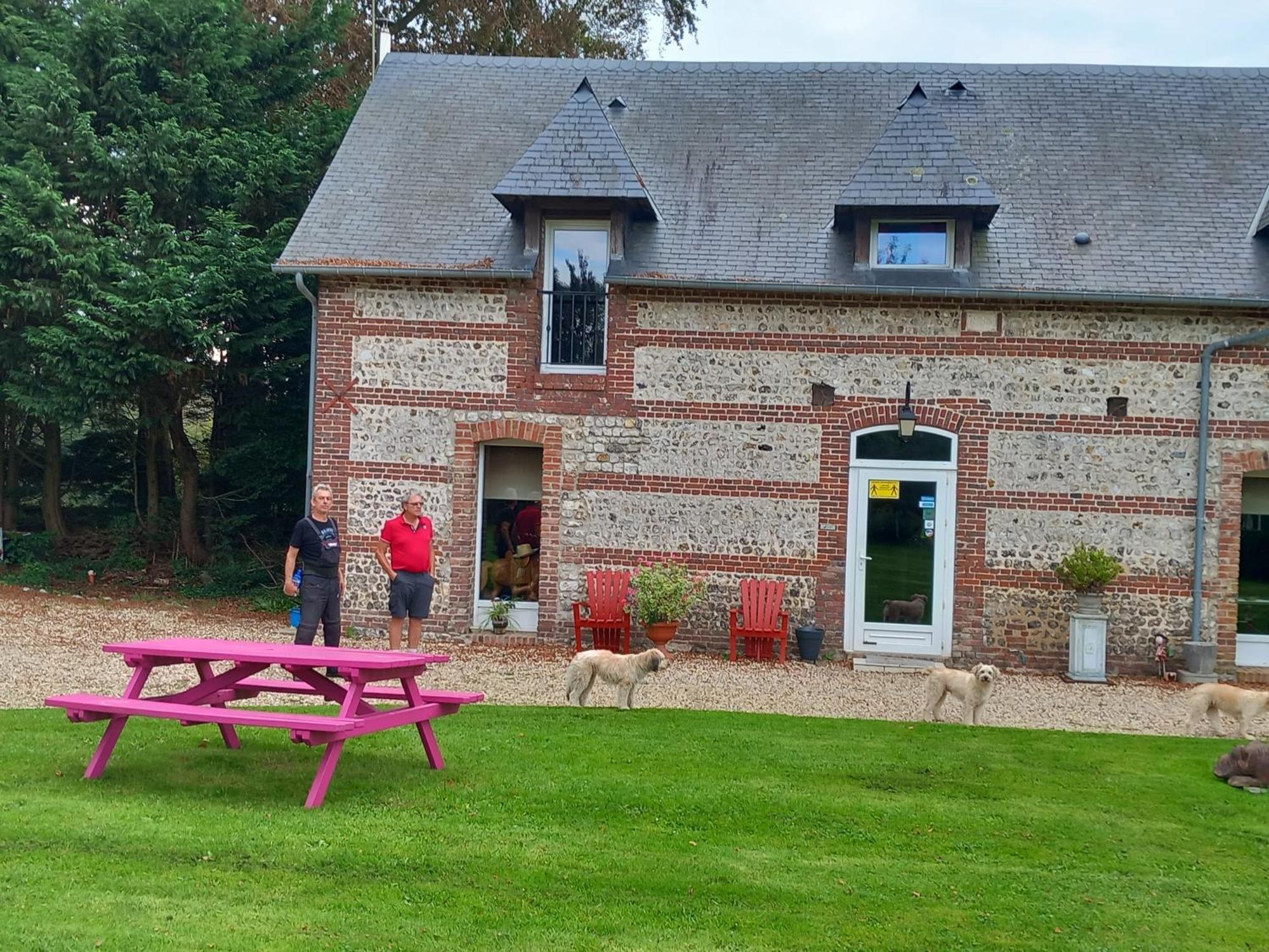 Maison De Vacances Clos Des Hogues Entre Etretat Et Fecamp Сен-Леонар Экстерьер фото